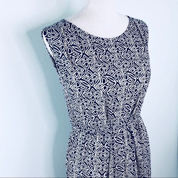 Loft Purple & Cream Tribal Print Dress Sz SP - Picture 2 of 7